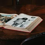 Library - Candela Appartement Stresa