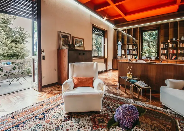 Library - Candela Apartamento